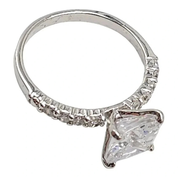 Square Cushion Cut Clear Crystal Engagement Cocktail Ring Silver Tone 7.25 - Picture 2 of 9